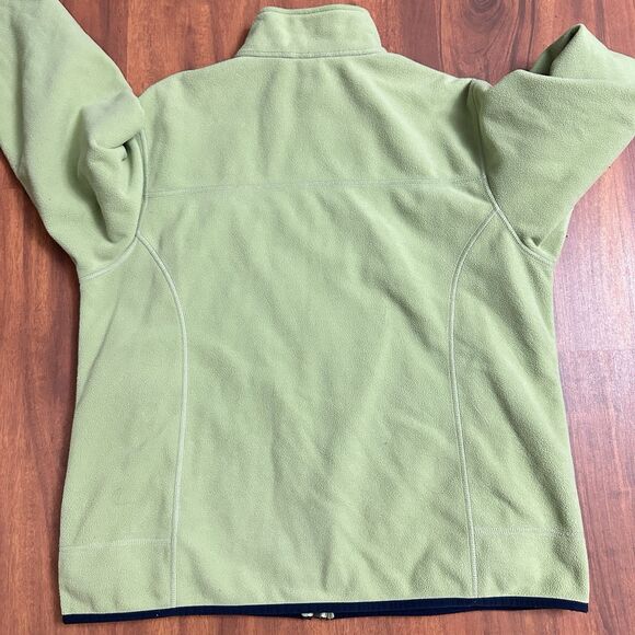 L.L. Bean fleece jacket with a full zipper and zippered pockets M - Picture 4 of 6